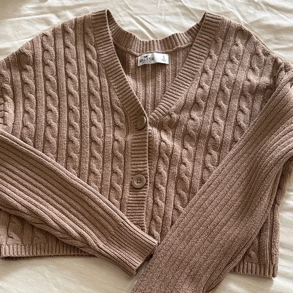 Hollister Tan Cable Knit Cardigan and Tank Set - Picture 5 of 6